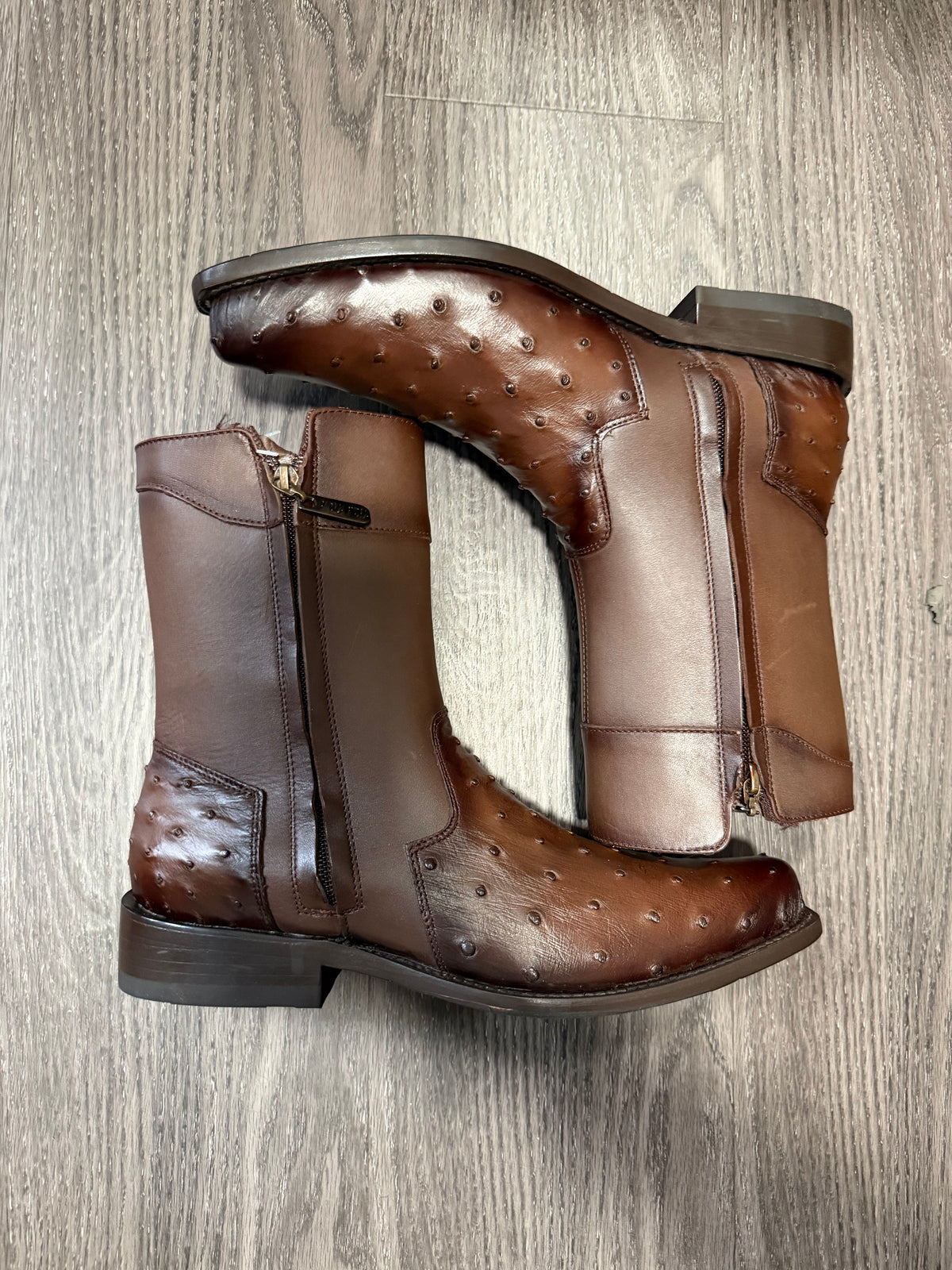 Wild West Ostirch Faded Brown