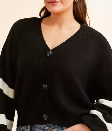Wrangler Women's Black Logo Sweater
