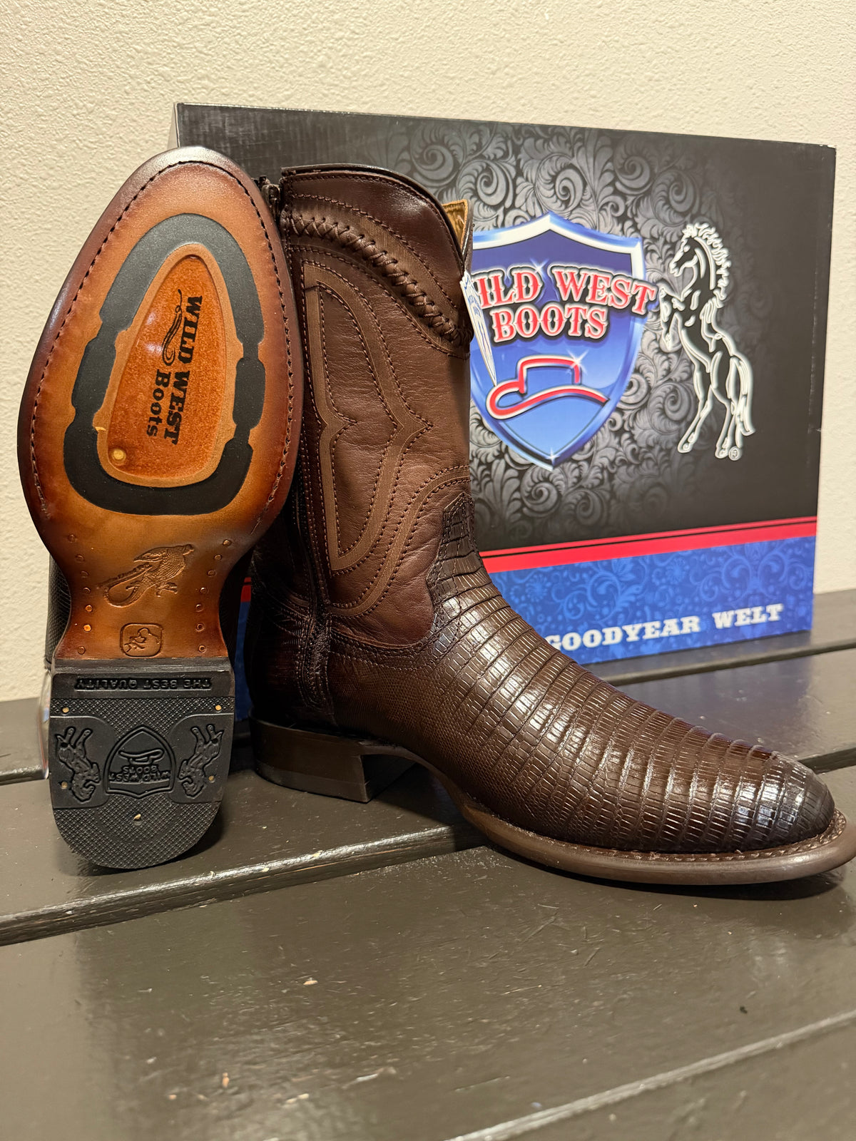 Wild West Roper Italian Zipper Lizard